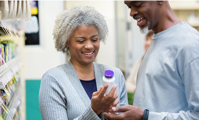 People discussing medication